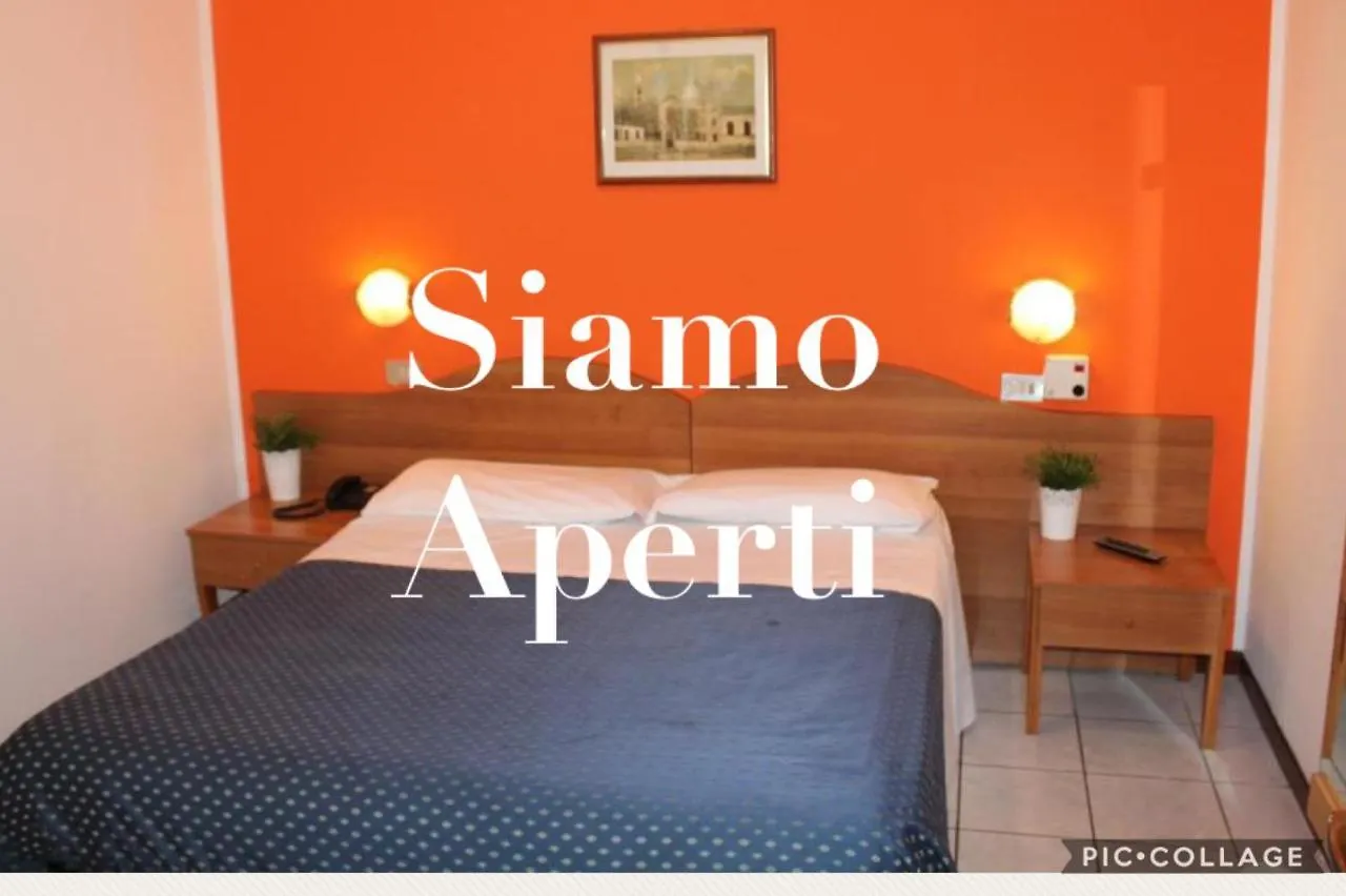 Hotel Catalani E Madrid Mailand