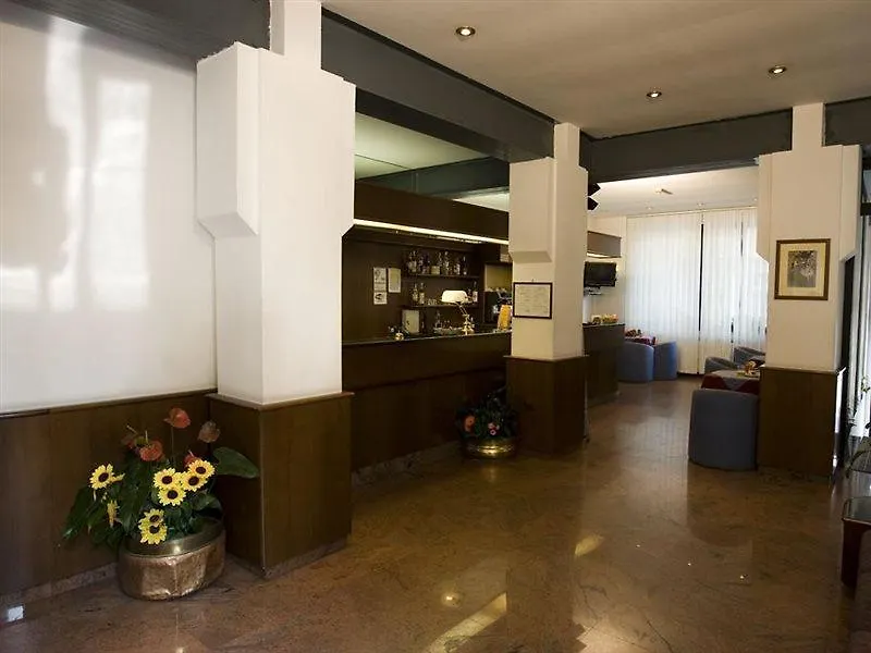 **  Hotel Catalani E Madrid Mailand Italien