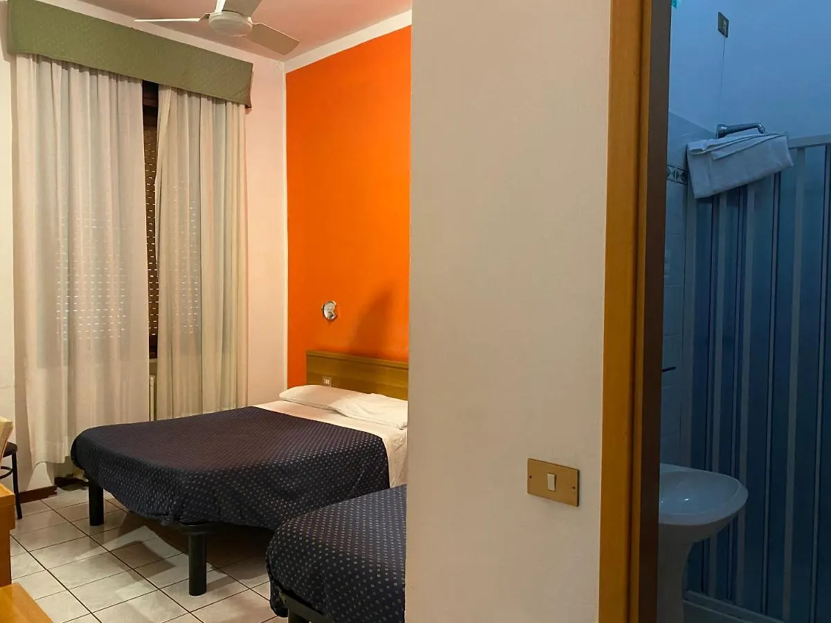 Hotel Catalani E Madrid Mailand