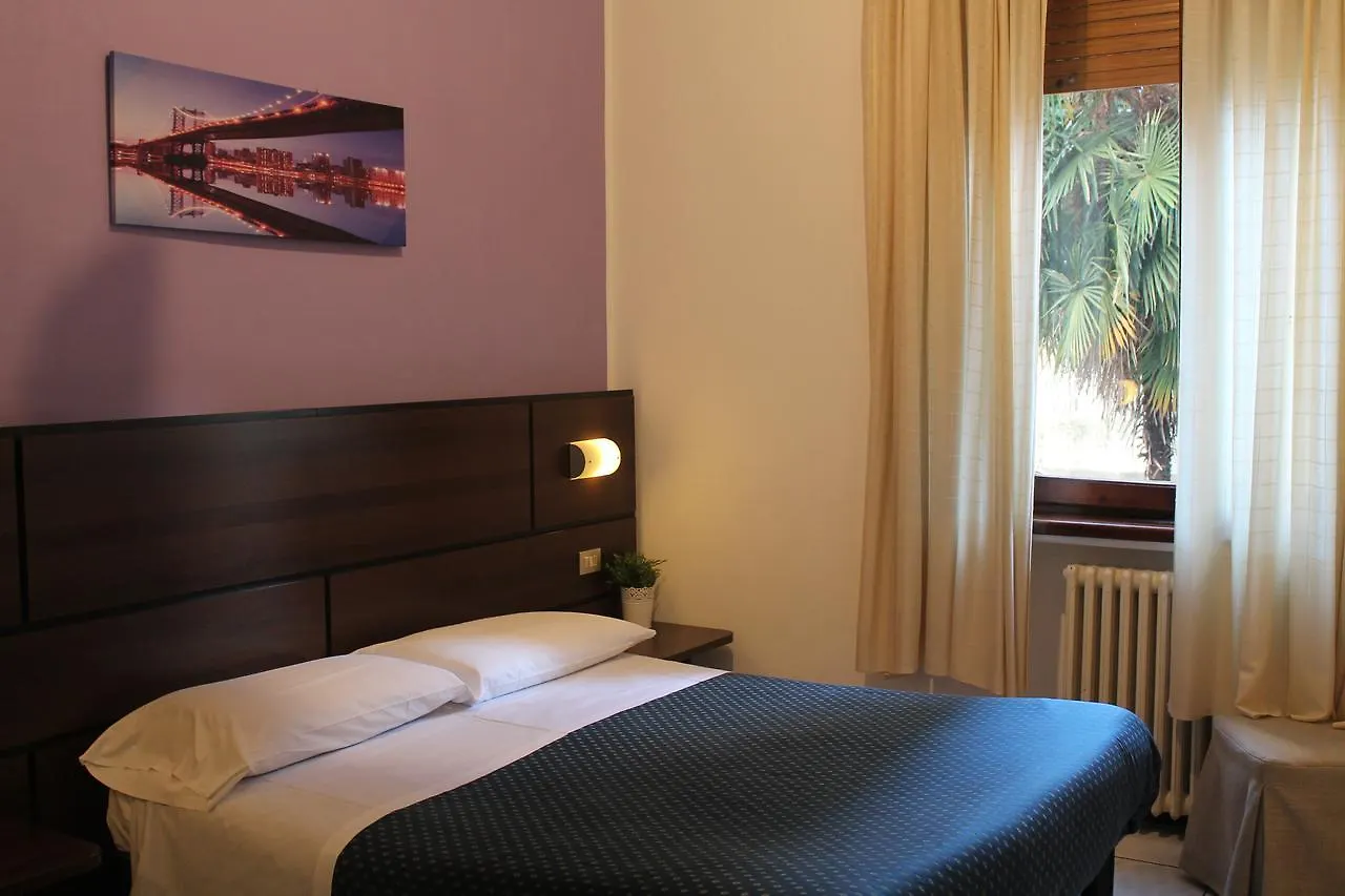 Hotel Catalani e Madrid Milano