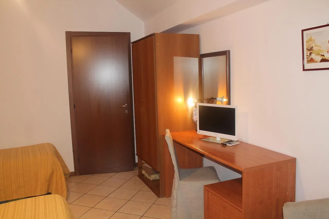 Hotel Catalani E Madrid Mailand 2*,  Italien