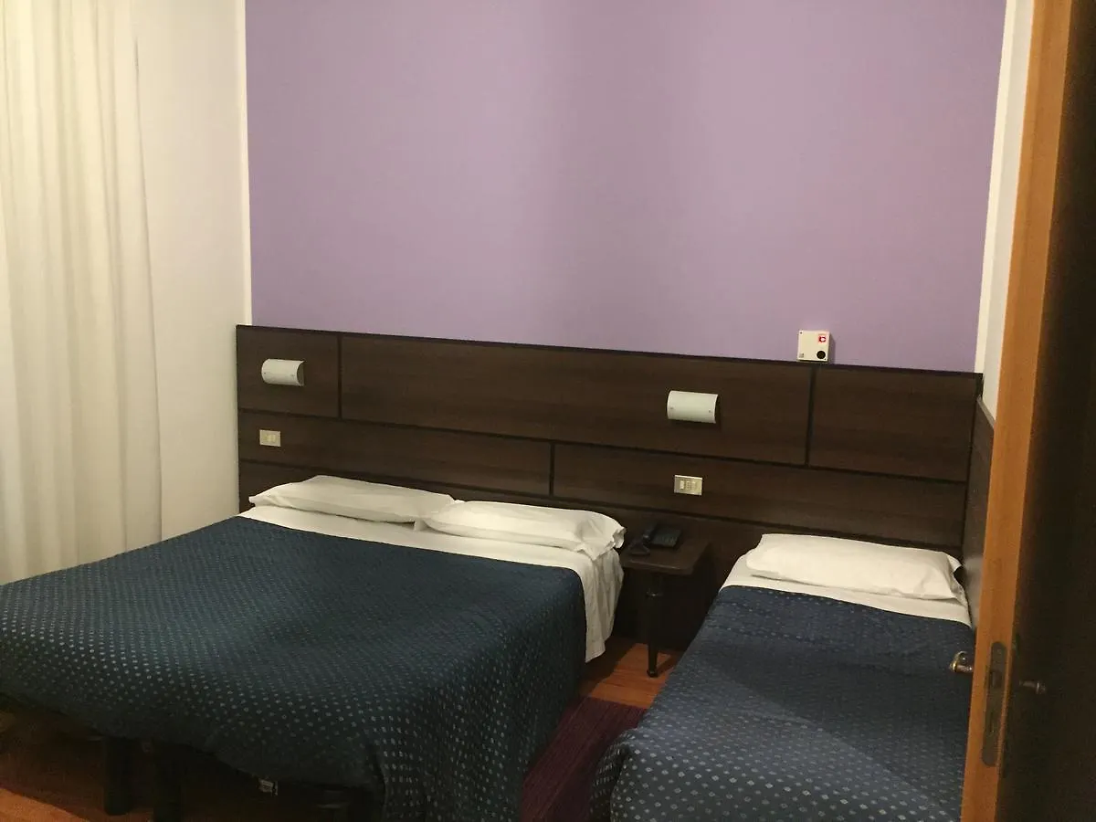 Hotel Catalani E Madrid Mailand