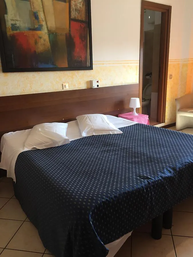 Hotel Catalani e Madrid Milano 2*,