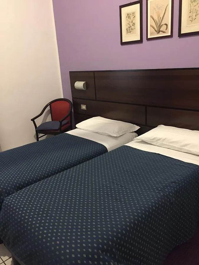 Hotel Catalani E Madrid Mailand