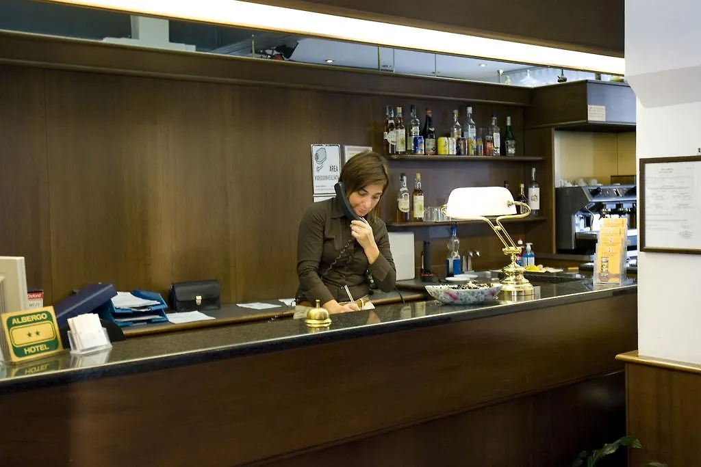 Hotel Catalani E Madrid Milan