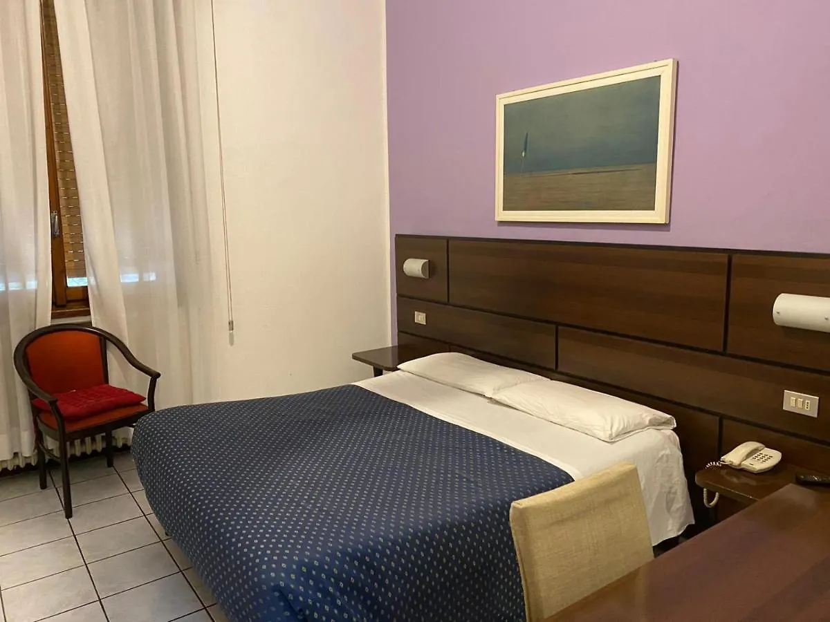 Hotel Catalani E Madrid Mailand